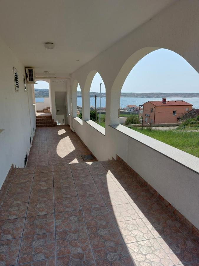 Apartments Markulincic Novalja Exterior photo