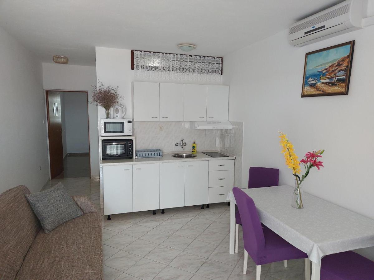 Apartments Markulincic Novalja Exterior photo